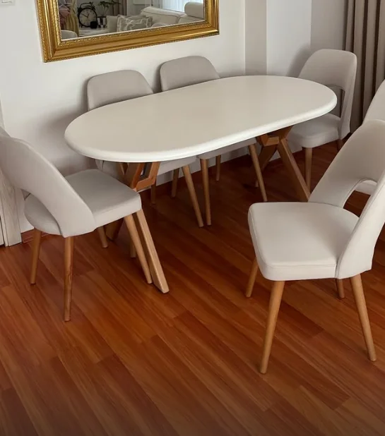 Silver Sandalye ve Oval Çapraz Ayak Masa Takımı