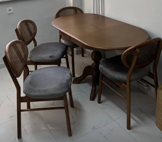 Miami Sandalye ve Oval Ahtapot Ayak Masa