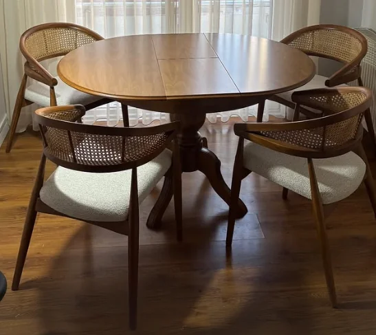 Gazel Model Sandalye Ve Açılabilir Masa